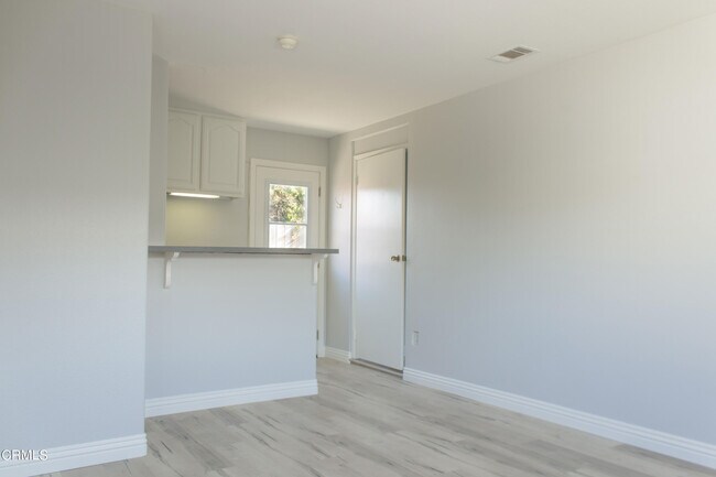 Foto del edificio - 182 Anacapa Dr