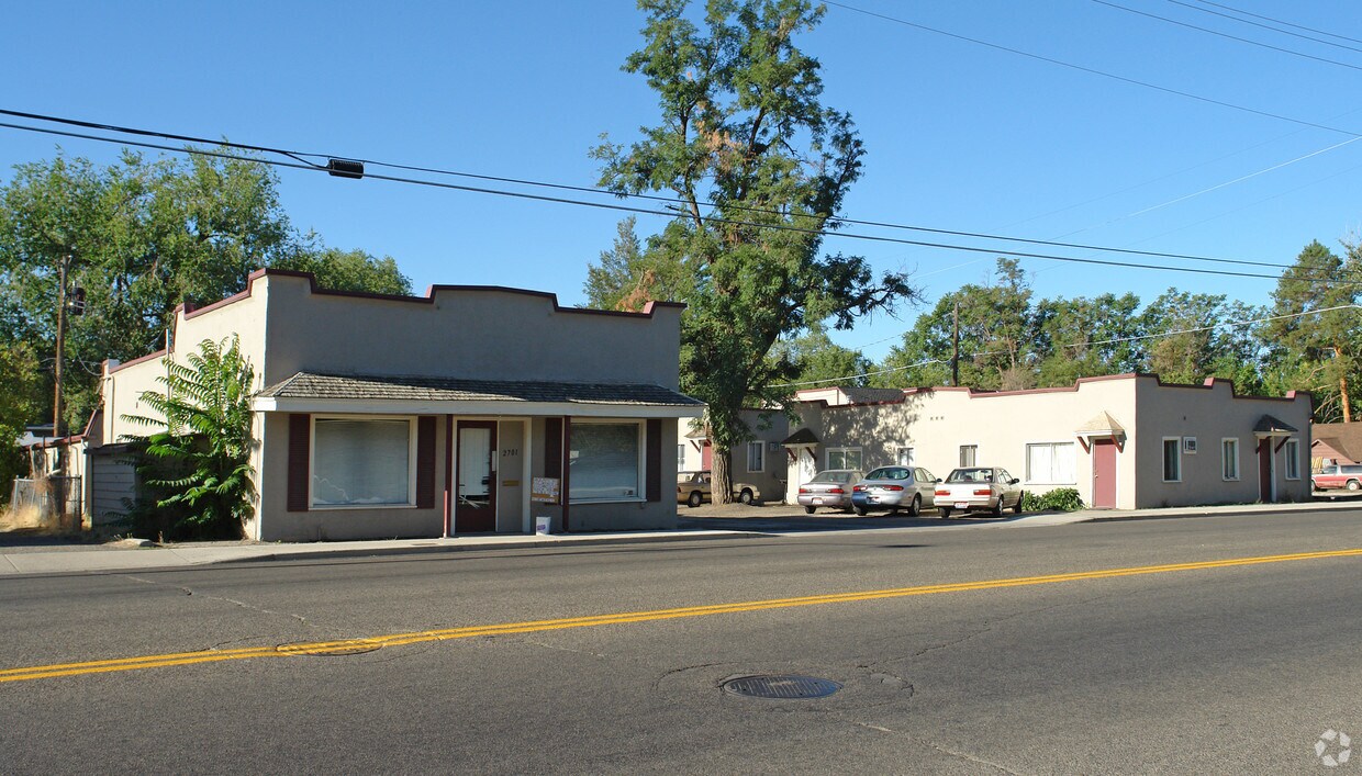 Foto principal - 2701 W Rose Hill St