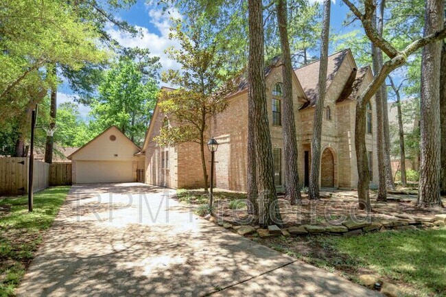 Building Photo - 127 Rush Haven Dr