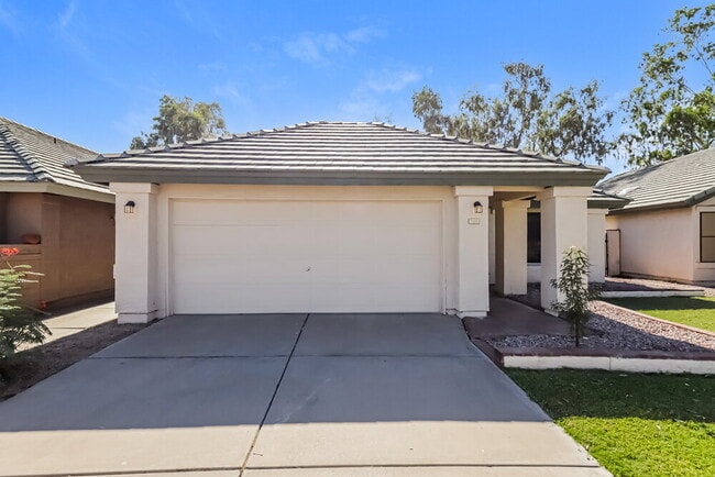 Building Photo - 7535 W Sequoia Dr