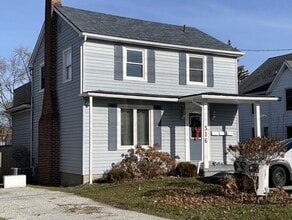 Building Photo - 516 London Rd