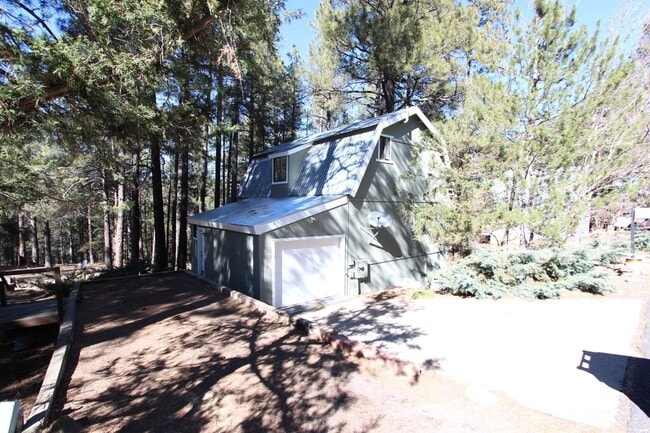 Foto del edificio - Coming in June - Kachina Village home