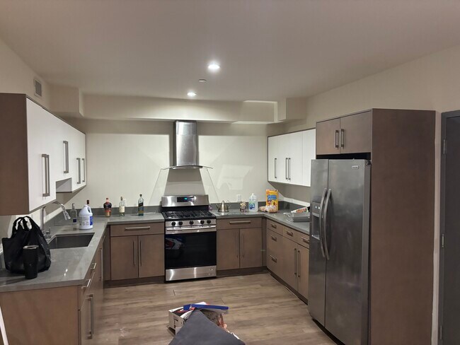 Foto del edificio - 4600 Coldwater Canyon Ave