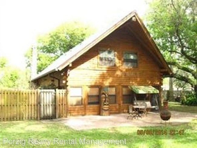 Building Photo - 3 br, 2 bath House - 2424 S. Elm Ave.