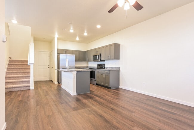 Foto del edificio - 13531 Oneida Ln