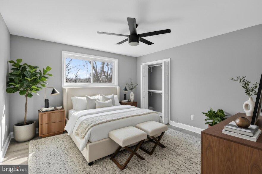 Photo - 146 Joliet Street SW Unit B