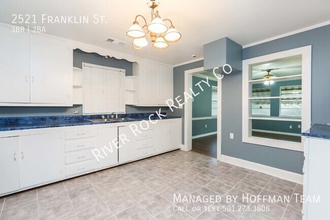 Foto del edificio - 2521 Franklin St