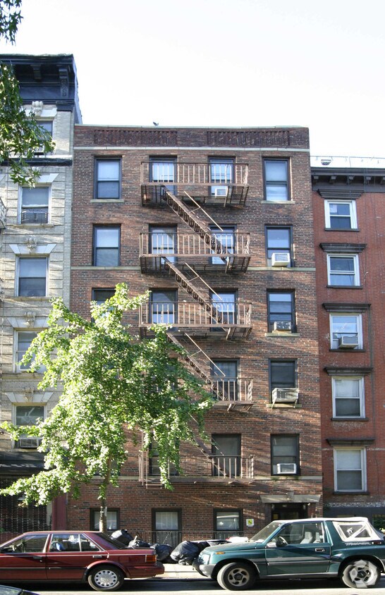 Primary Photo - 278 East 10th Street