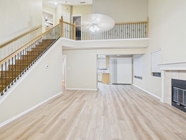 Foto del edificio - 14405 Tiffer Ln