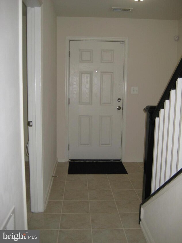 Primary Photo - 5326 Woodyard Rd