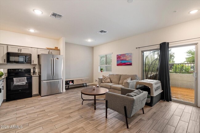 Building Photo - 2259 W Harmont Dr