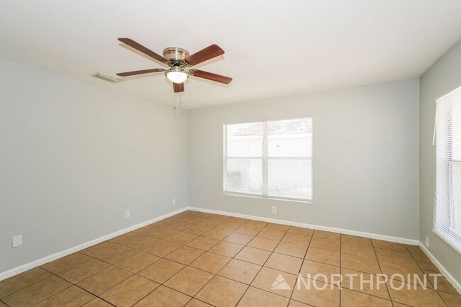 Building Photo - 5203 N 39th St
