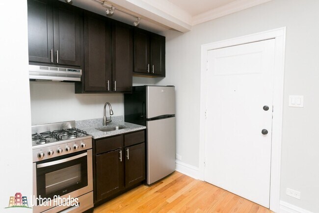Foto del edificio - 4738 N Hermitage Ave