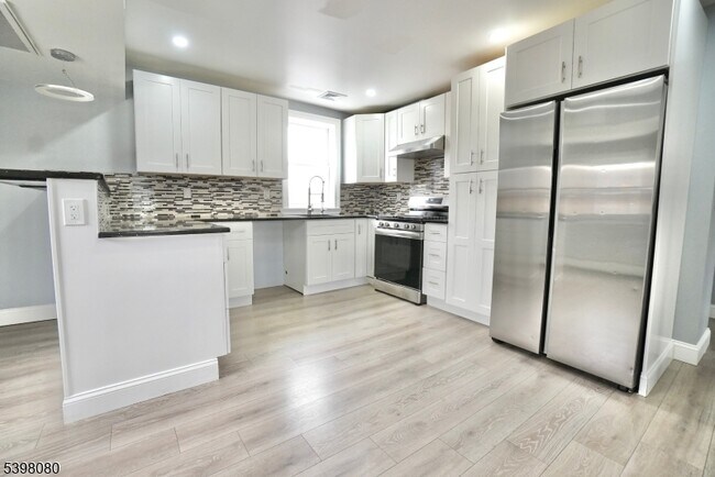 Foto del edificio - 60 Sidney St