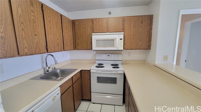 Building Photo - 98-402-402 Koauka Loop