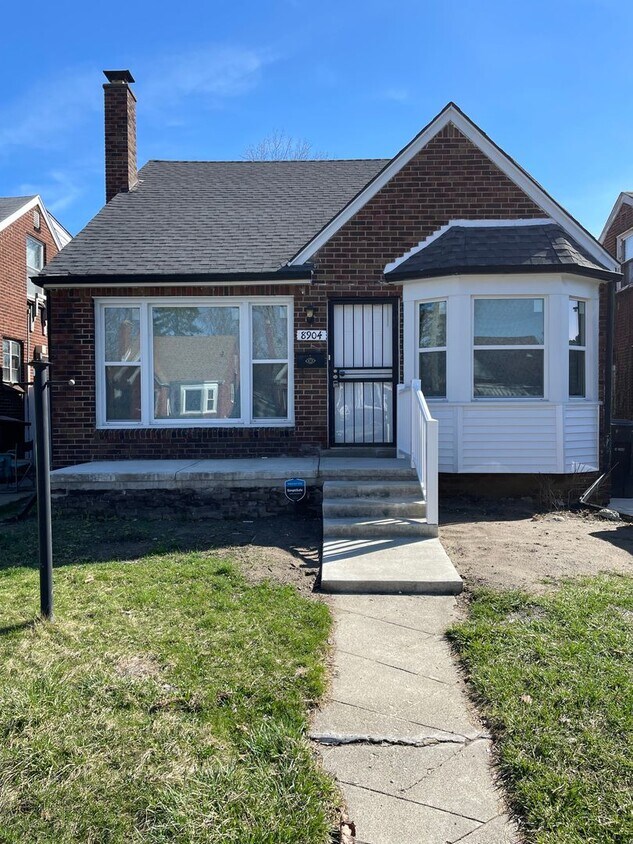 8904 Robson St, Detroit, MI 48228 House Rental in Detroit, MI