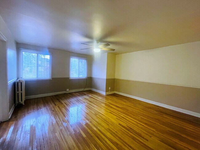 Foto del edificio - Apartment in the Avenues!