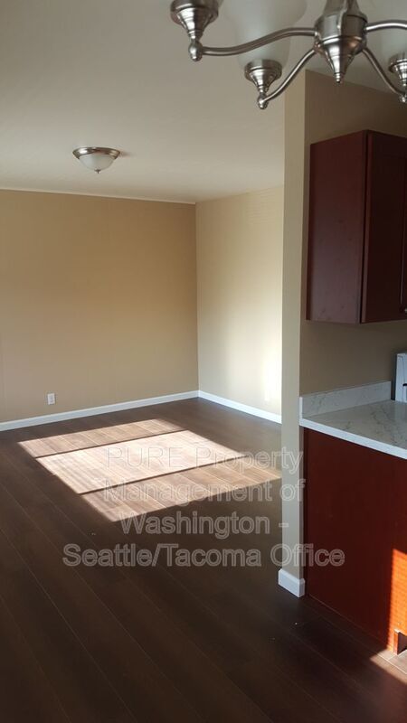 Foto del edificio - 2215 California Ave SW