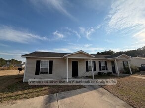 Building Photo - 189 Bahia Ln