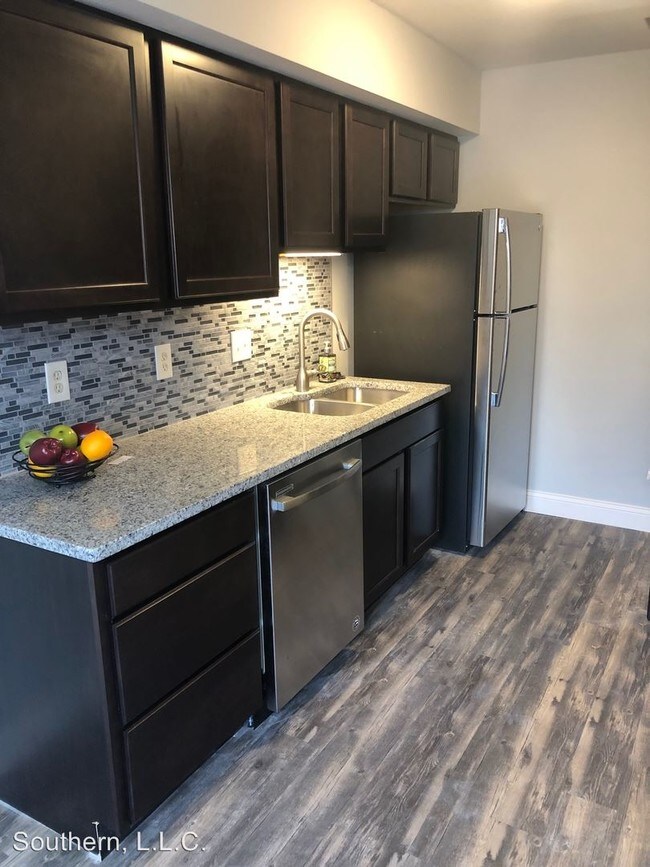 Foto del edificio - 2 br, 1.5 bath House - 306 Rose Marie Ct.