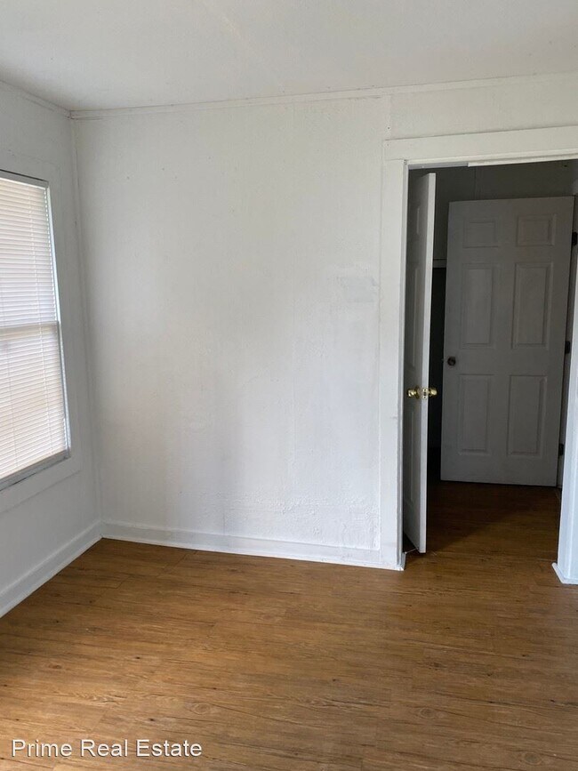 Building Photo - 2 br, 1 bath House - 2715 1/2 Marguerite