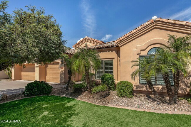 Building Photo - 7760 E Hartford Dr