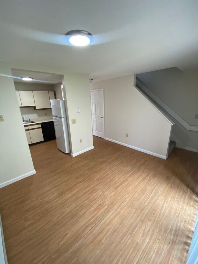 Foto del edificio - 2 Bedroom Apartment for Rent in Rochester, NH!