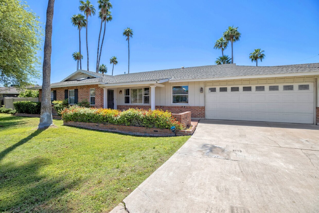 Foto principal - Arcadia Proper Rental now available!