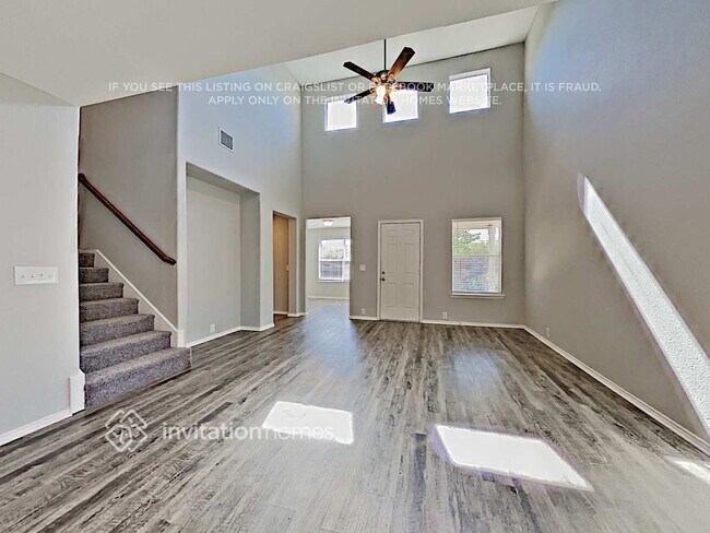 Building Photo - 15824 Coyote Hill Dr