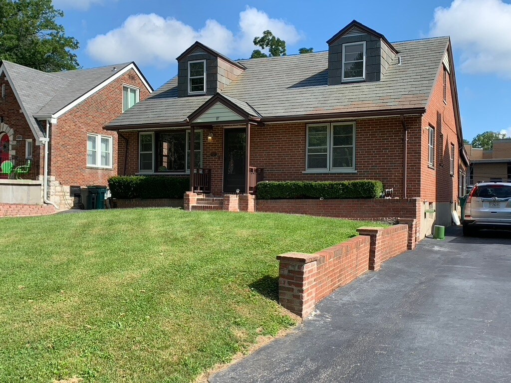 91 Greendale Dr, Saint Louis, MO 63121 House Rental in Saint Louis
