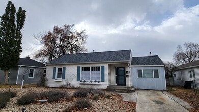 Building Photo - 411 South Ave W