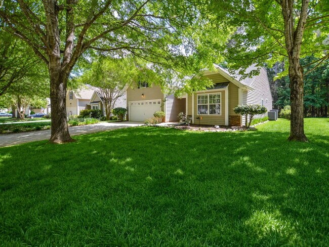 Foto del edificio - 3BR Legacy Park Home on 1 Acre with Bonus Loft and Beautiful Landscaping  3 Bedrooms | 3 Bathroom...