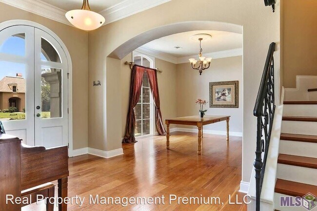 Foto del edificio - 5 br, 3 bath House - 39349 Lakeland Ave