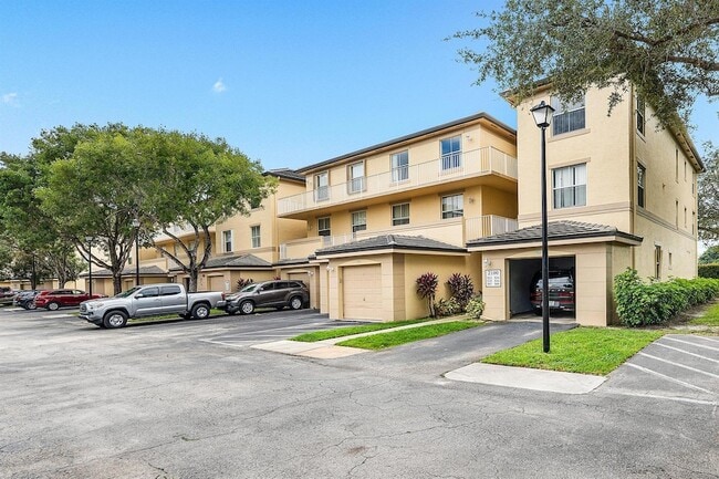 Photo - 2100 Greenview Shores Blvd Apartment