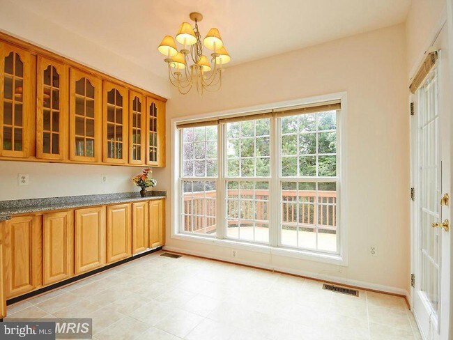 Foto del edificio - 13591 Cedar Run Ln