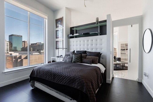 Foto del edificio - 285 Centennial Olympic Park Dr NW