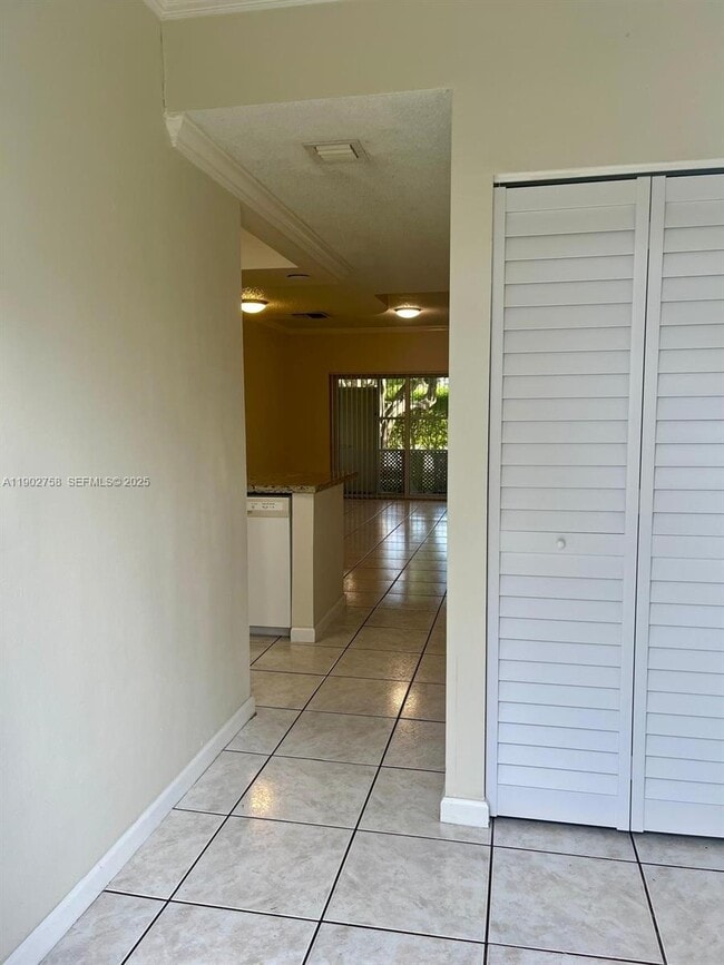 Building Photo - 21 Fleming Ct