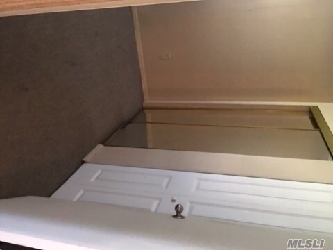 Building Photo - 4 Espie Ln