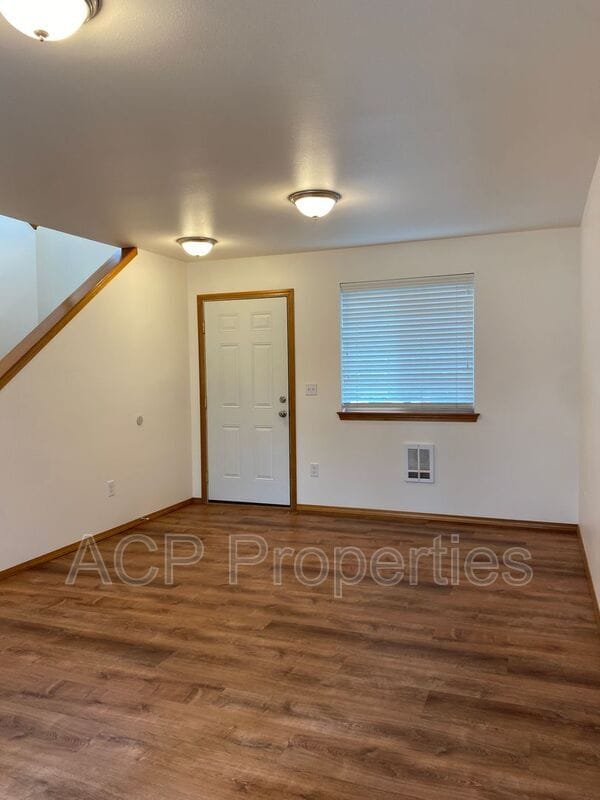 Building Photo - 5895 Cedar St