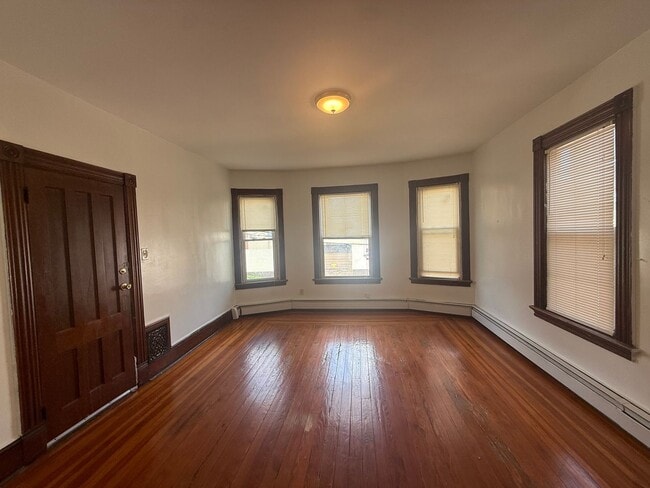 Building Photo - 175 Dwight St