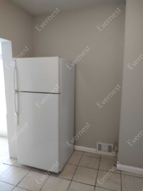 Foto del edificio - 915 Benton Blvd