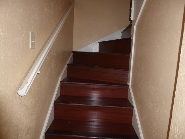 Foto del edificio - 1910 Place One Ln