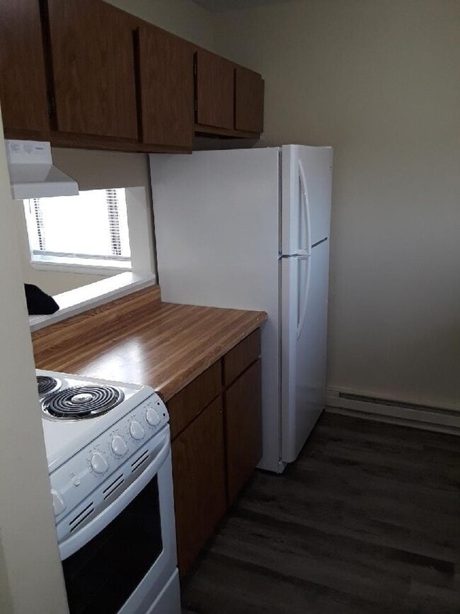 Interior Photo - Rolling Meadows