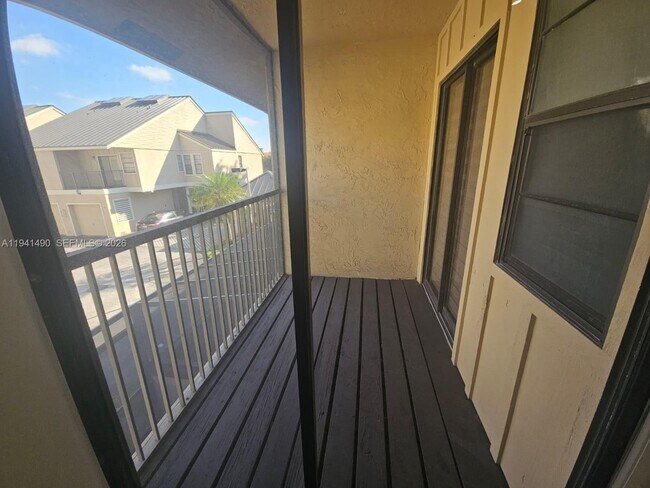 Foto del edificio - 11696 NW 20th Dr