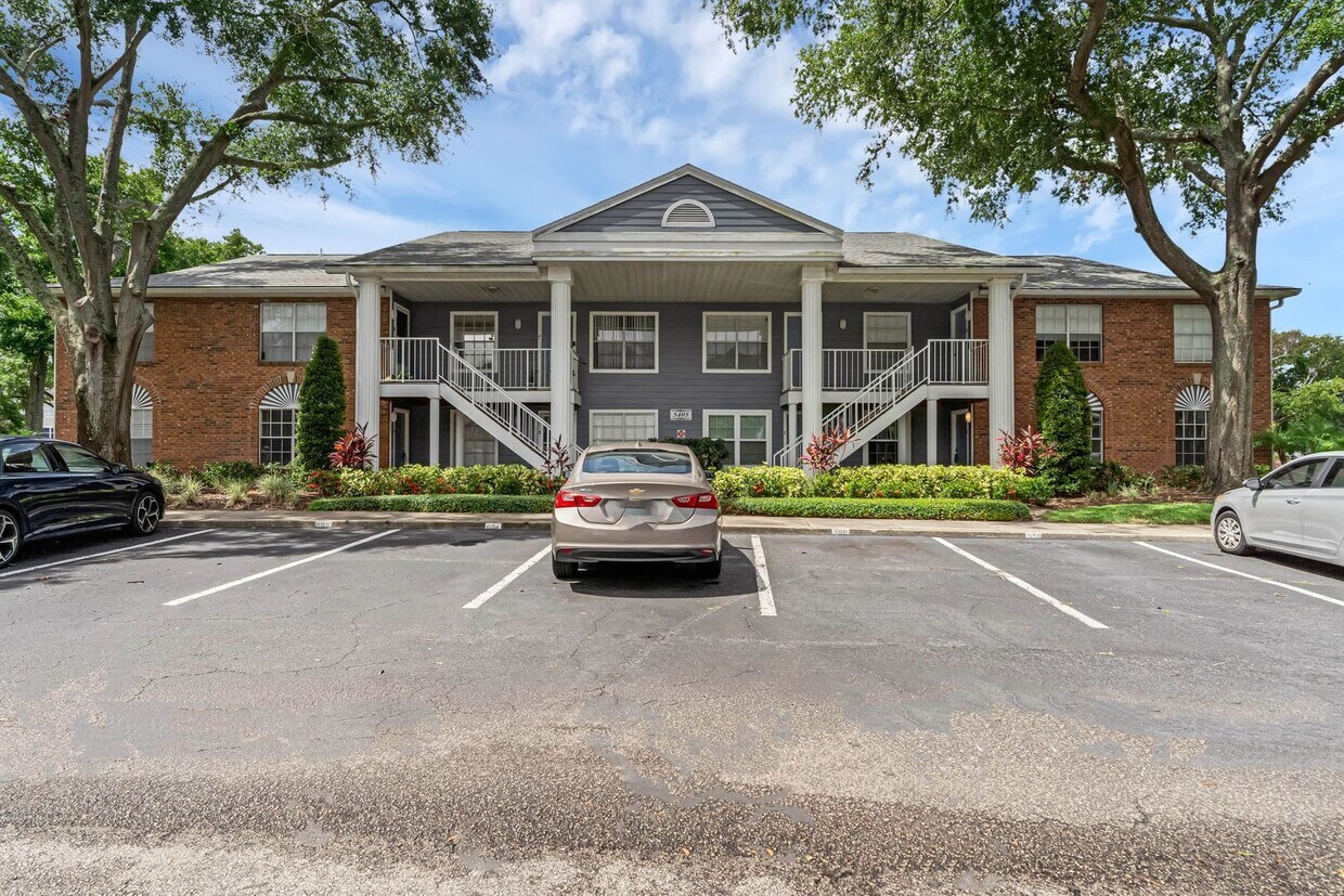 Primary Photo - First Floor 2/2 Condo with private back in...