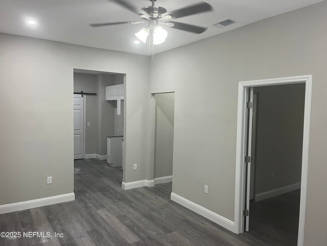 Foto del edificio - 1485 Steele St