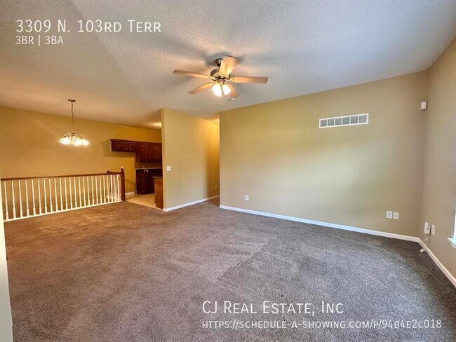 Foto del edificio - 3309 N 103rd Terrace