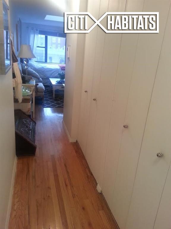 Foto del edificio - 417 E 90th St