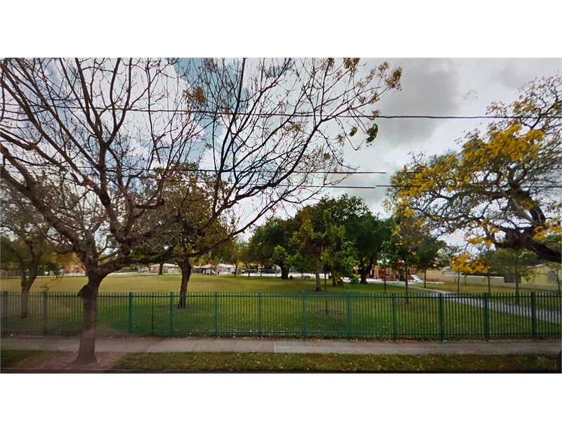 Foto principal - 2605 NW 31st St