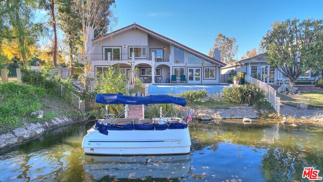 Foto del edificio - 3800 Weatherly Cir